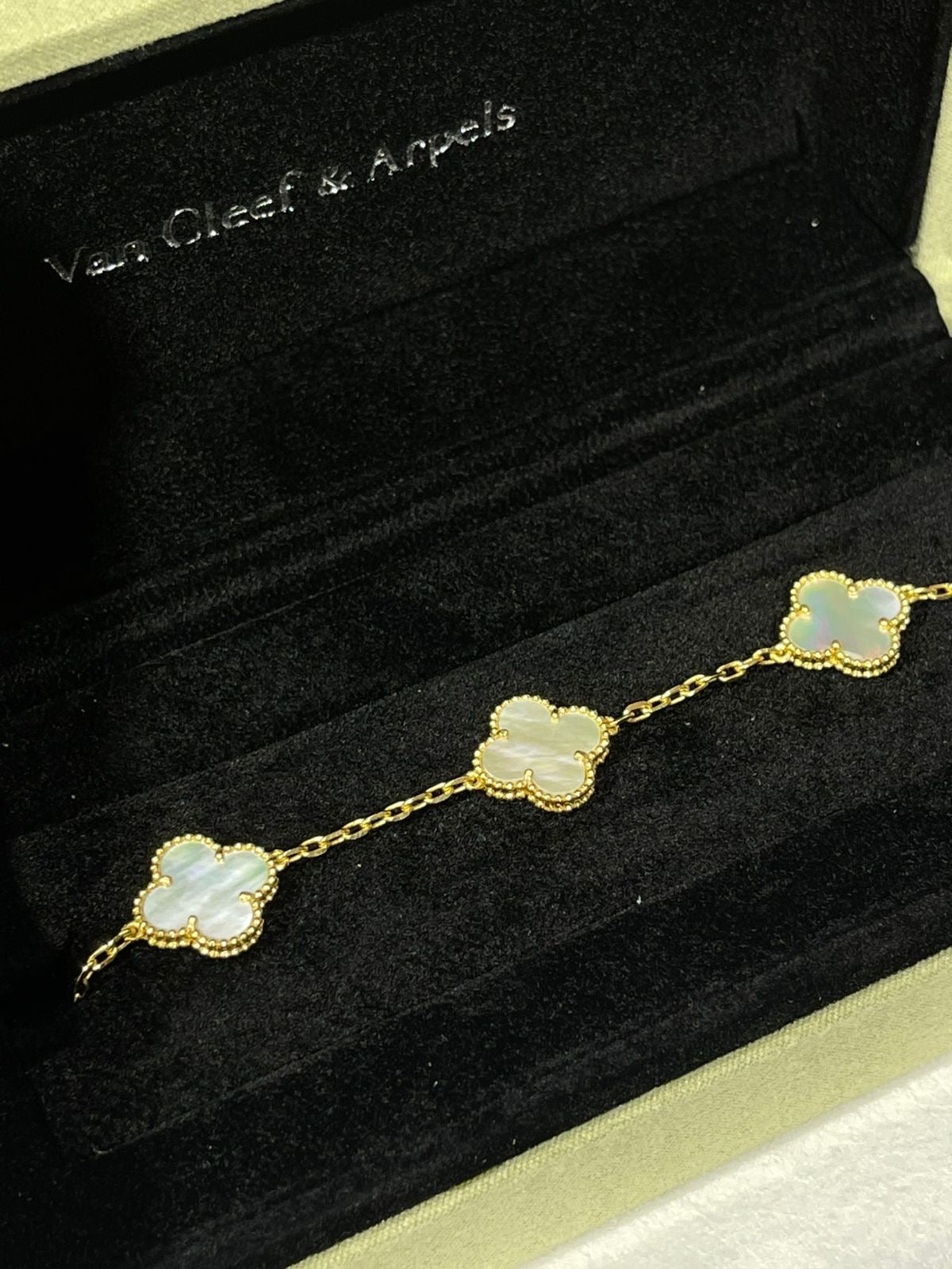 Pulso Tipo Van Cleef & Arpels Perla