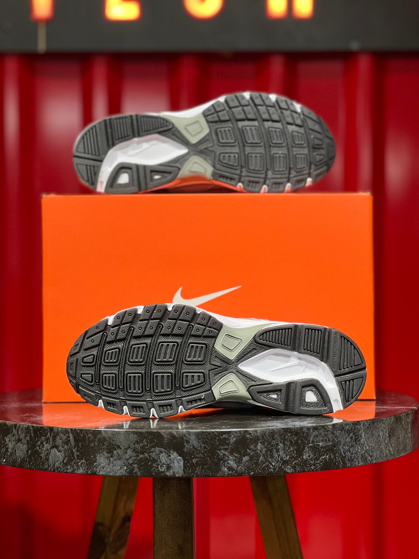 Nike - Initiator WMNS