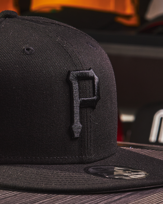 New Era - Pittsburgh Pirates Black on Black 9FIFTY
