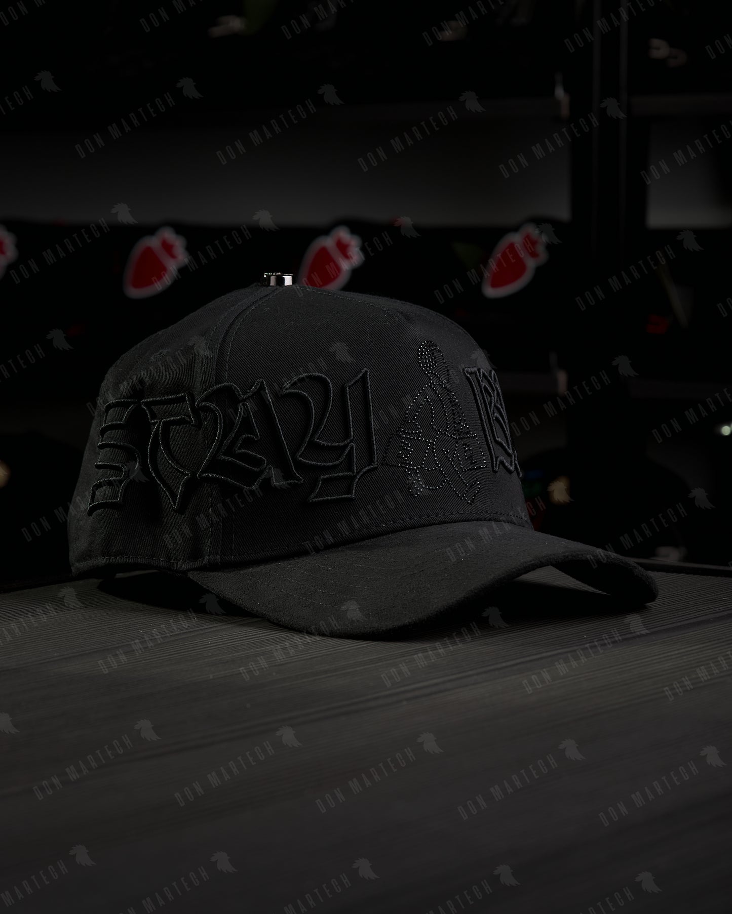 Baez "Stay Buzy" Black Cristals