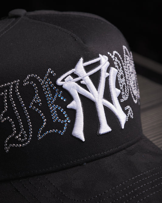 31 Hats - "NY Crystals" Black White