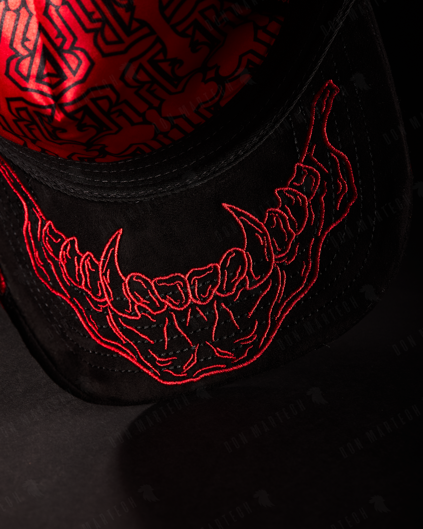 Rebel x Tapia “Tumbados”