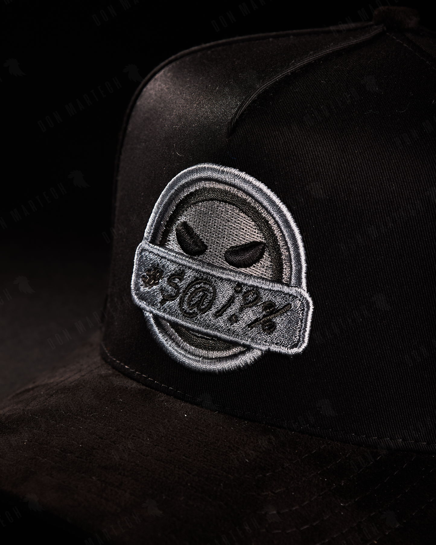 JC Hats - "BD Angry" (negro/metálico)