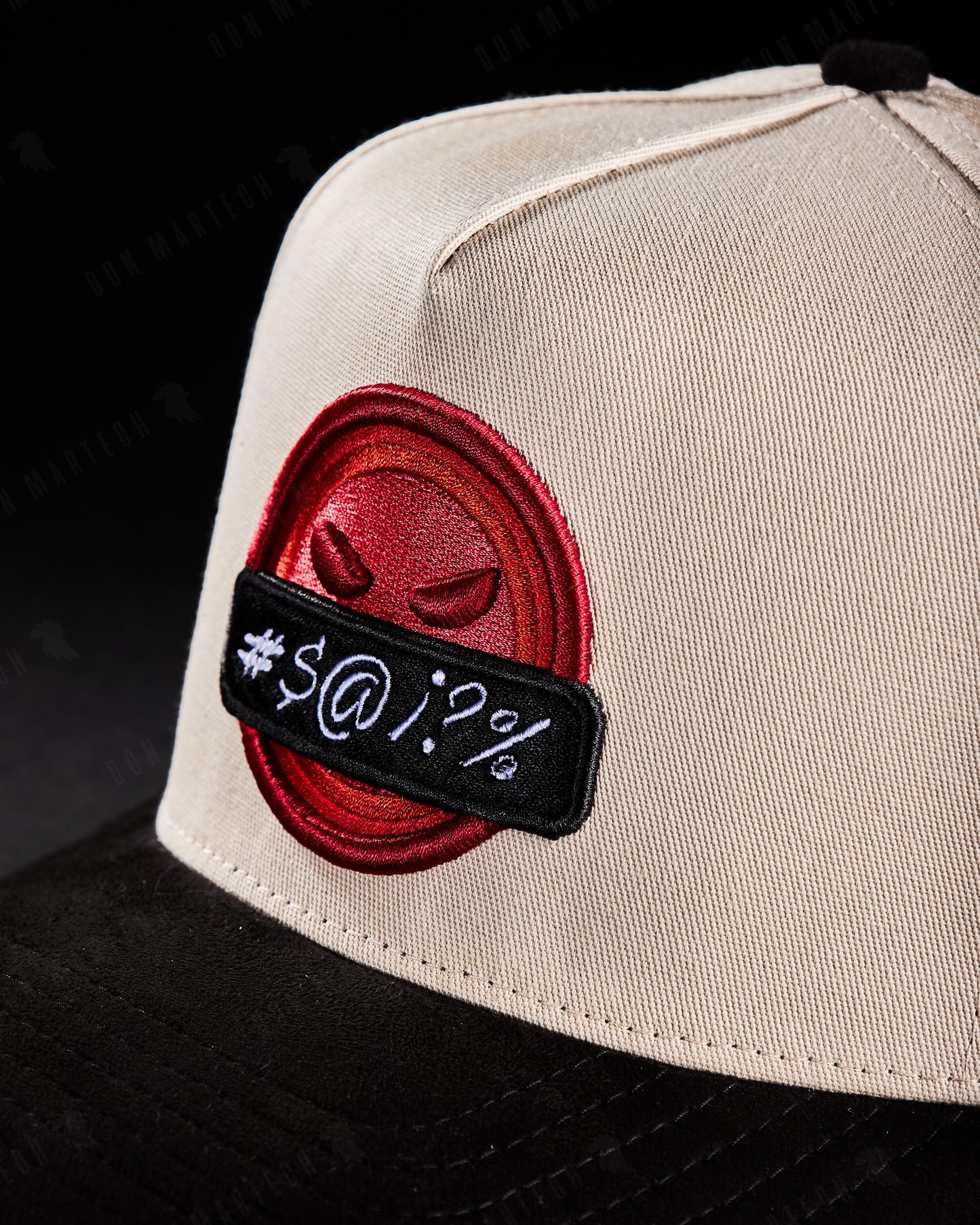 JC Hats - "BD Angry" (beige/rojo)