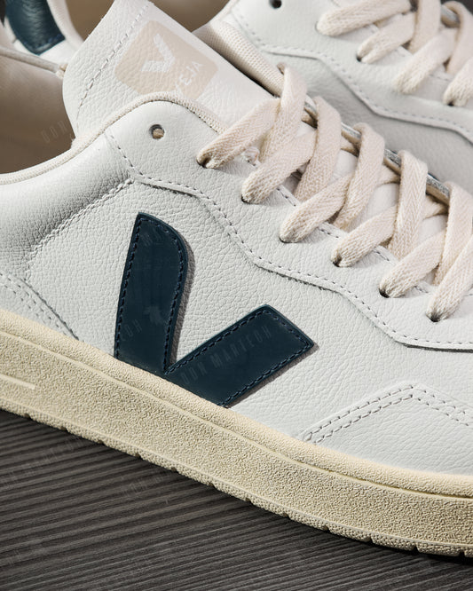 Veja - V-90 (Navy)