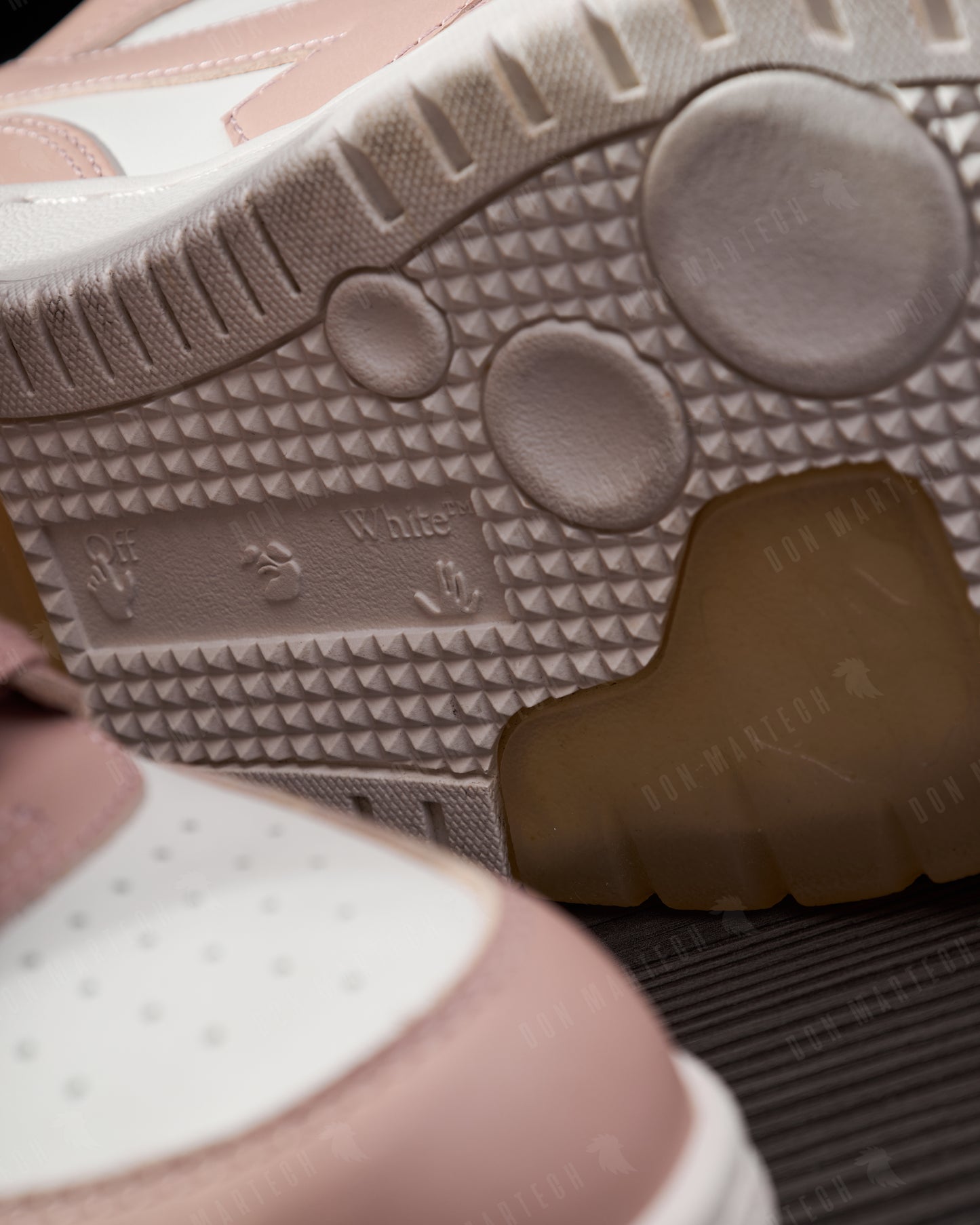 Off White - Out Of Office Mid “Pink”