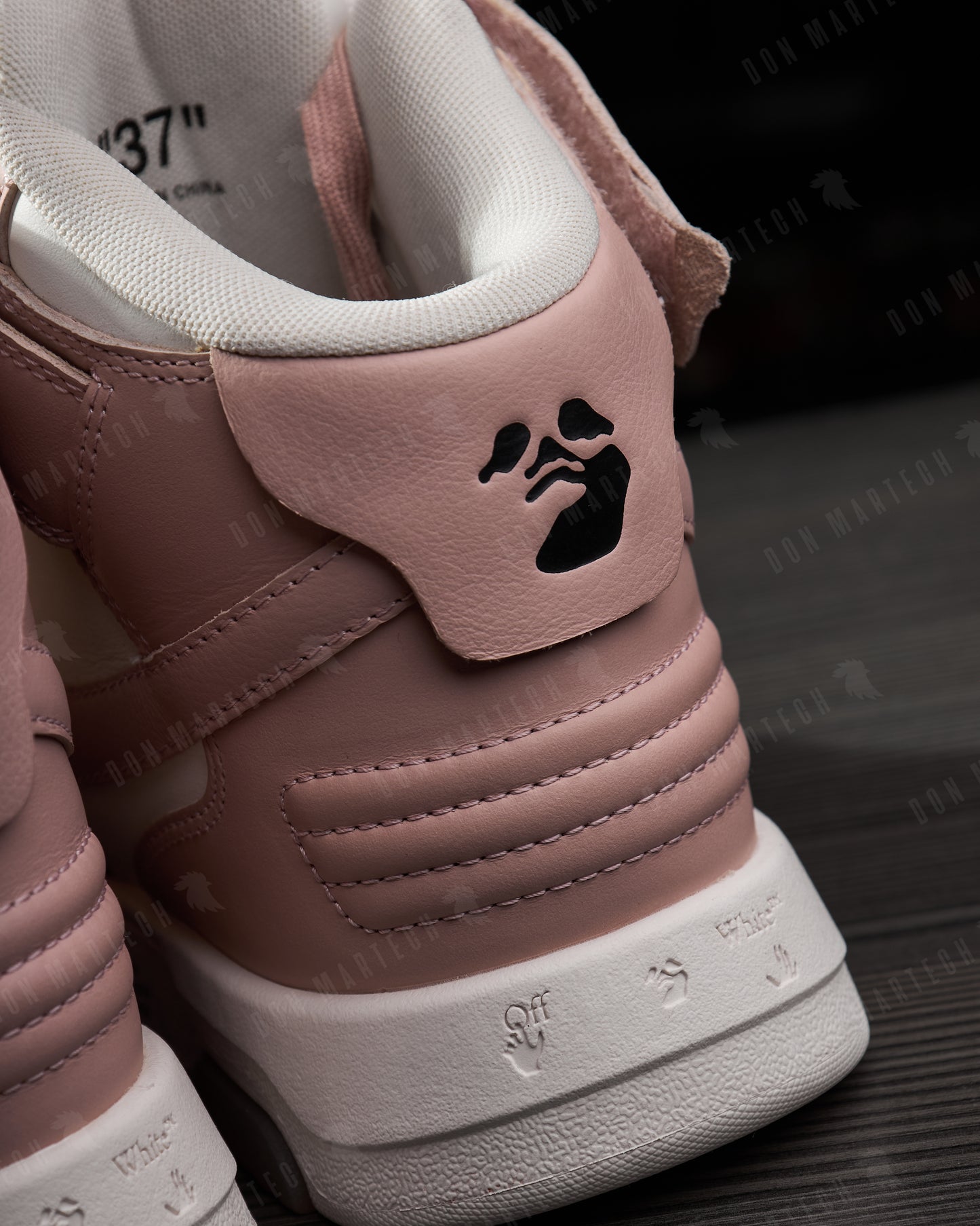 Off White - Out Of Office Mid “Pink”