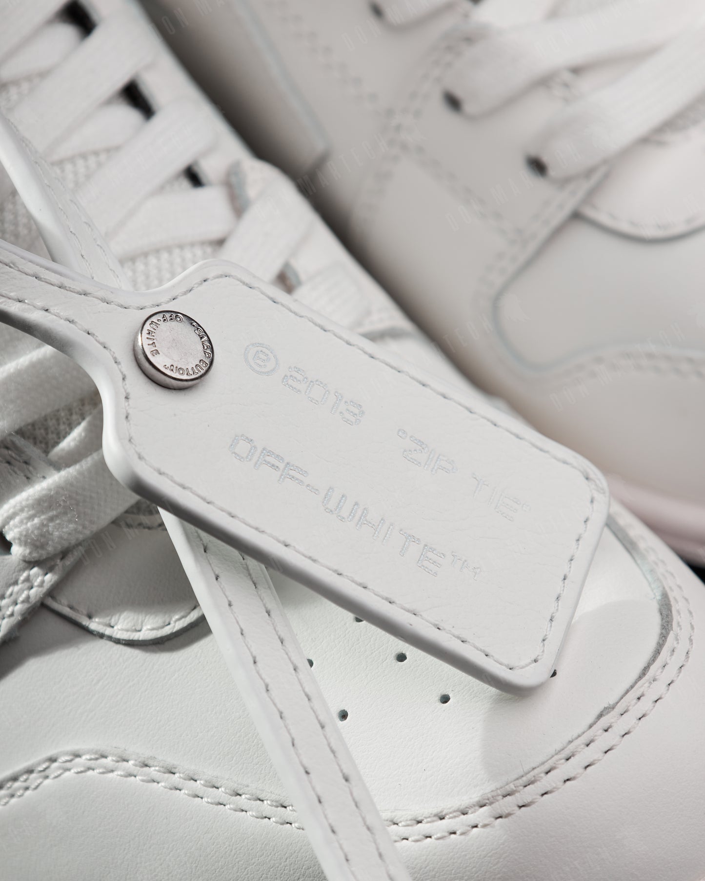 Off-White Out of Office Low 'Logo Print - White Black'