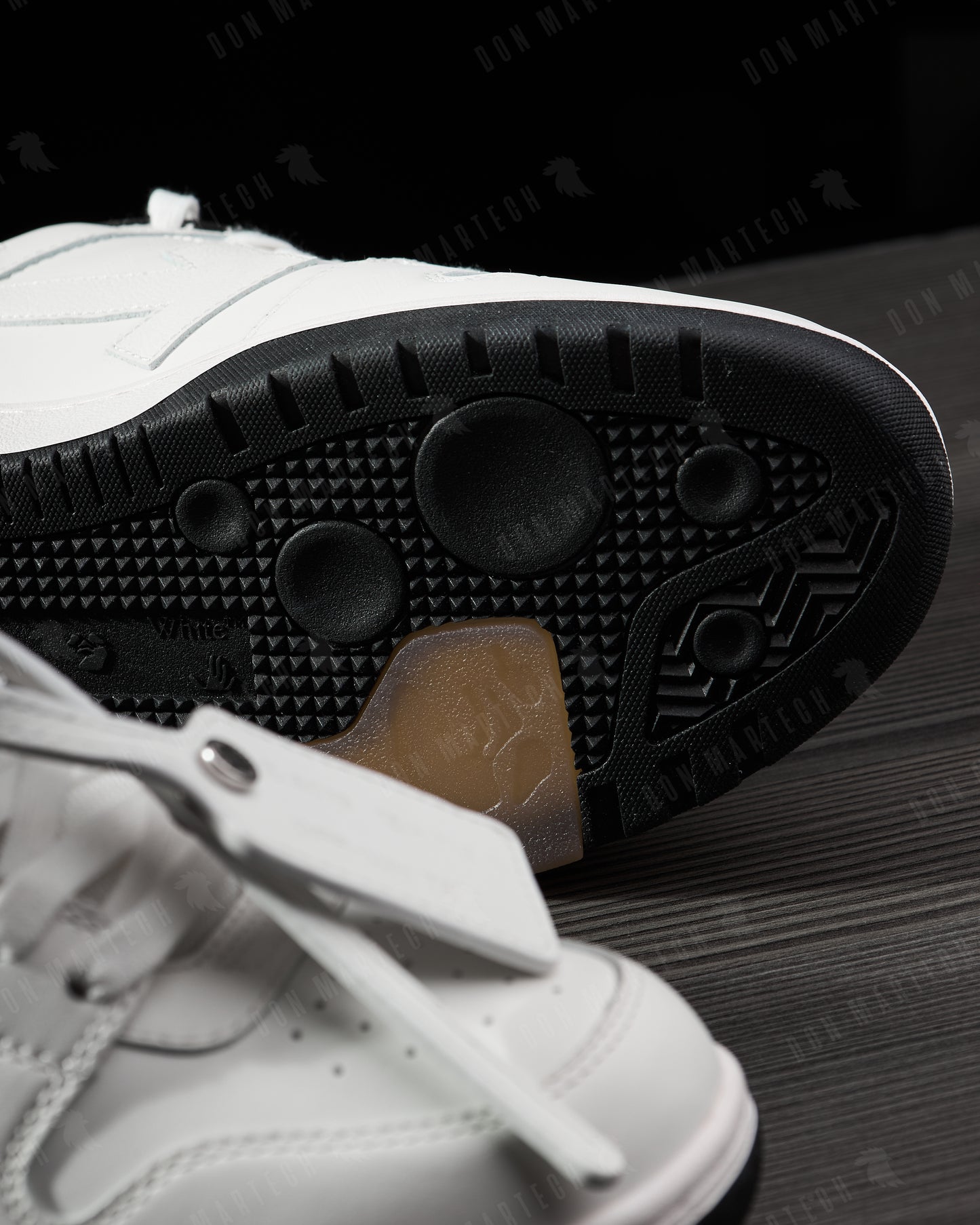 Off-White Out of Office Low 'Logo Print - White Black'
