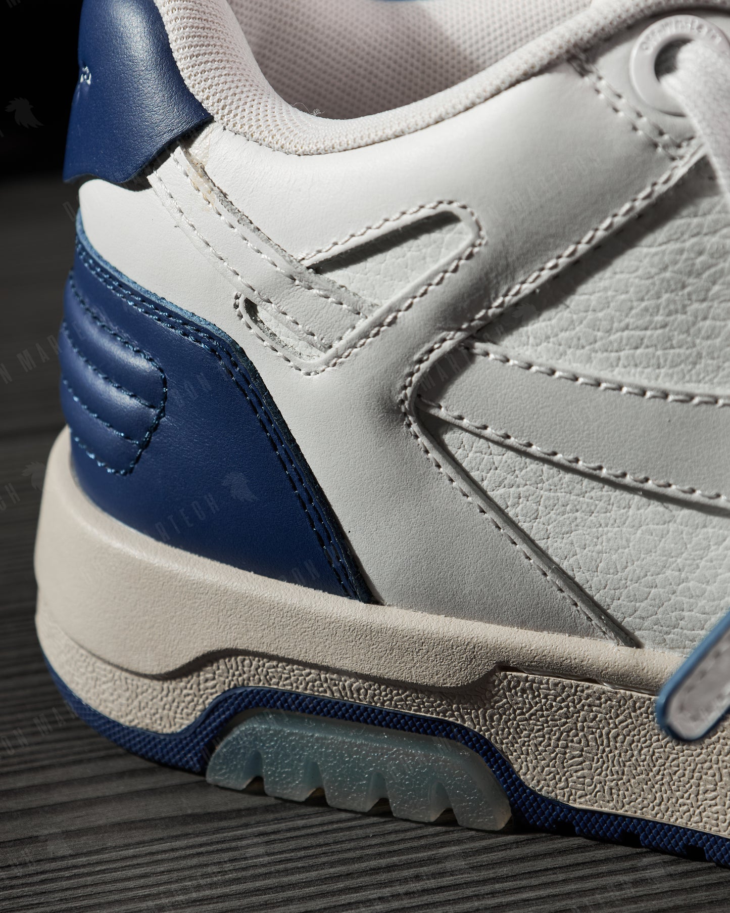 Off White - O.O.O (Navy)