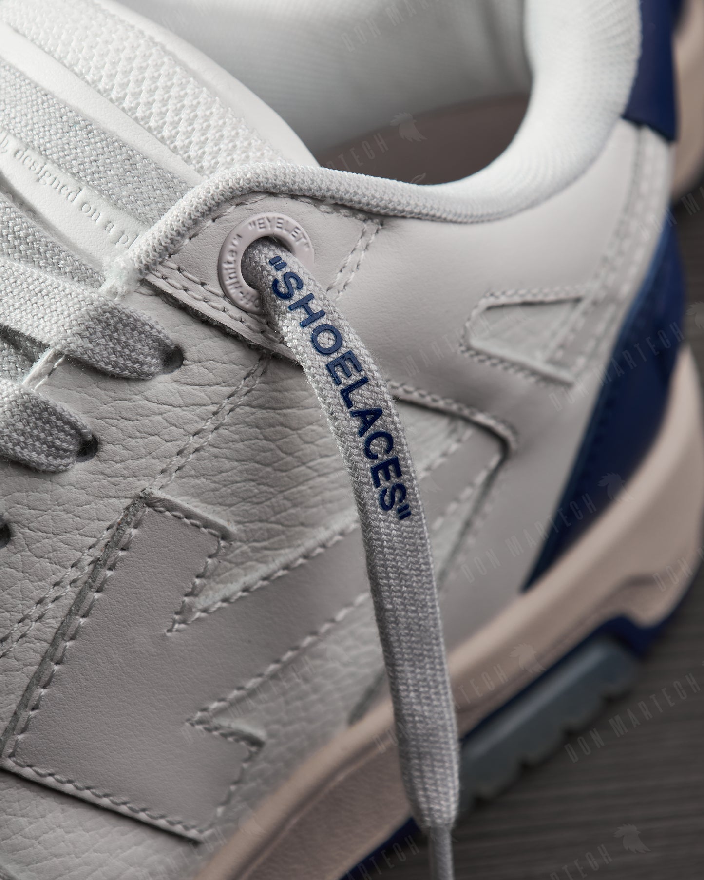 Off White - O.O.O (Navy)