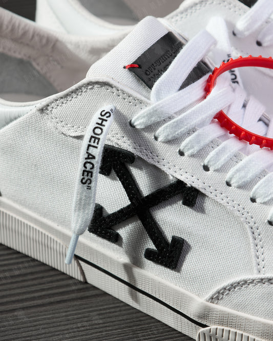 Off White - Vulcanized Low (White)