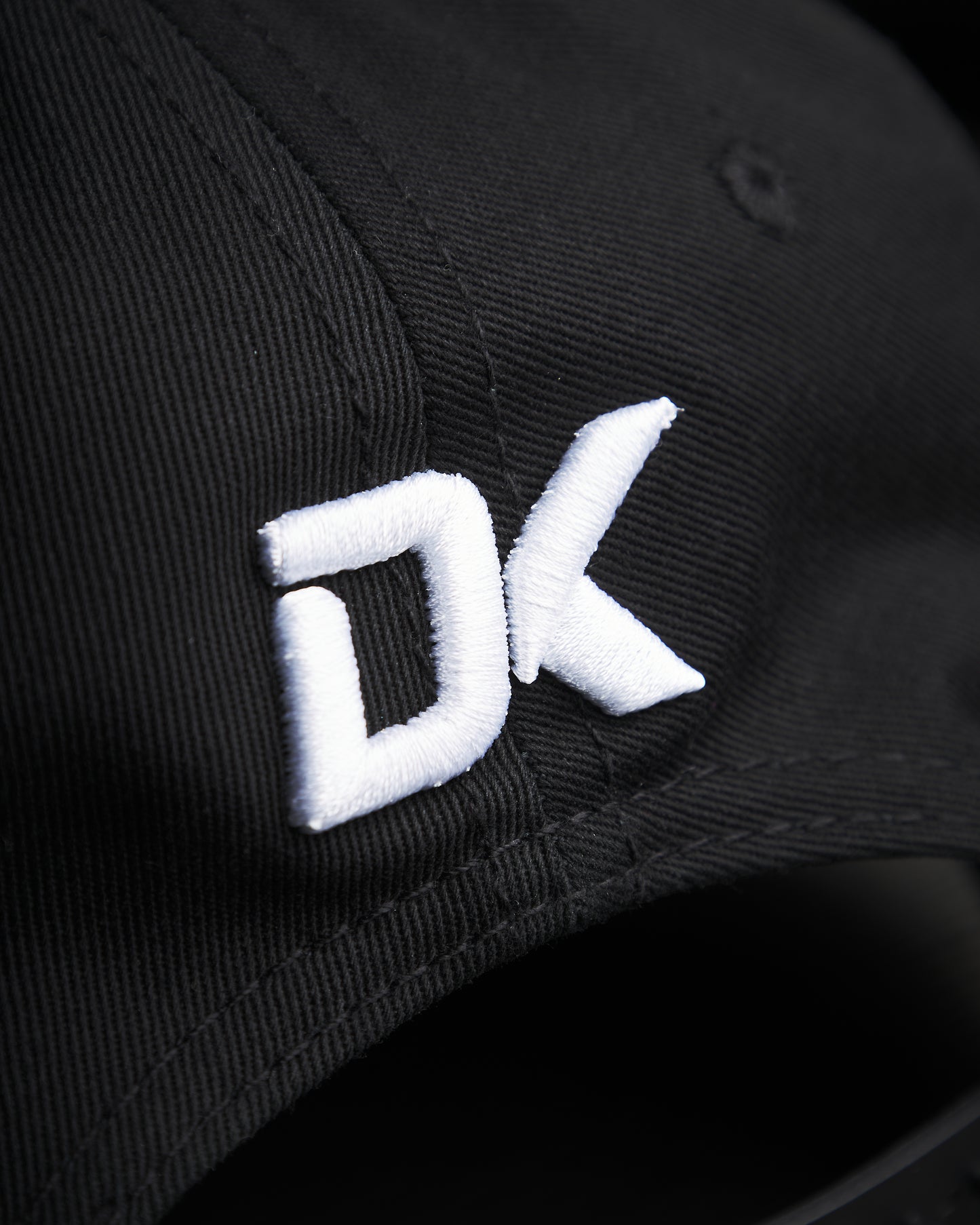 Dakaps - "Dakaps reverse thunder"