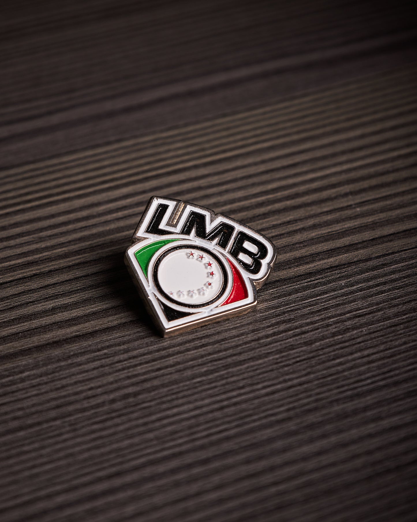 Pin New Era LMB logo