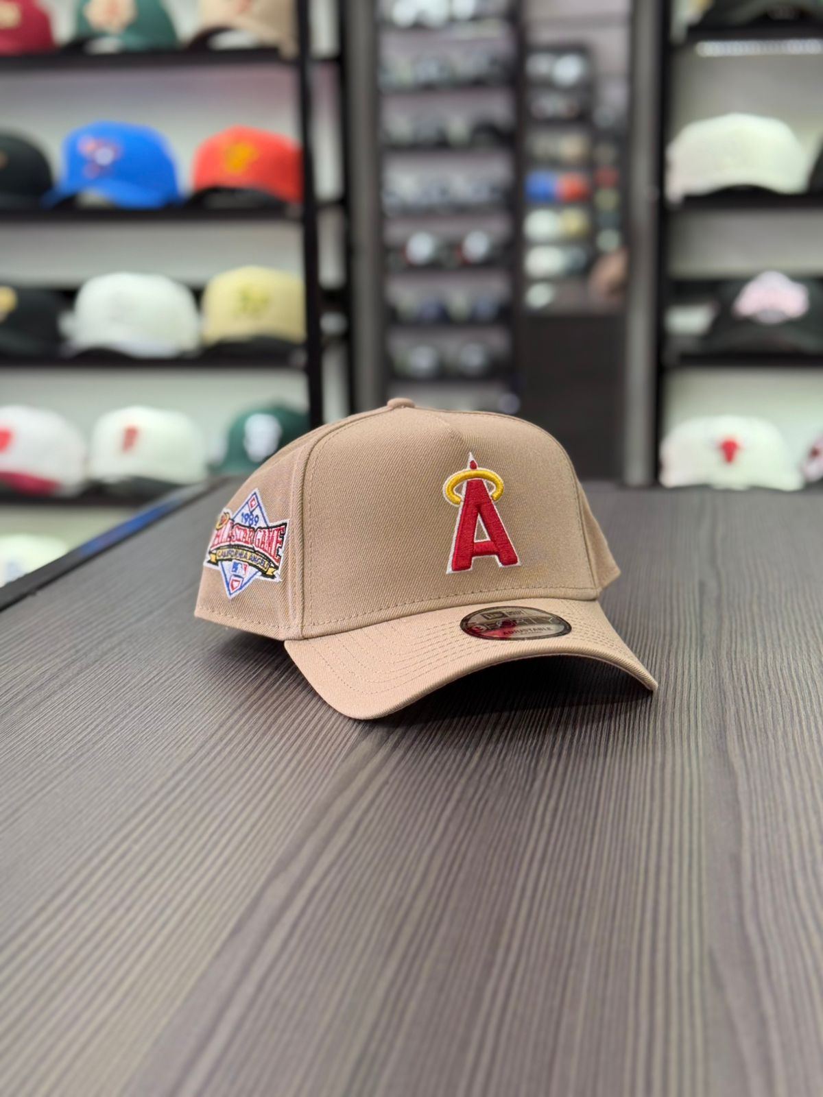 New Era Angelinos Beige x Red