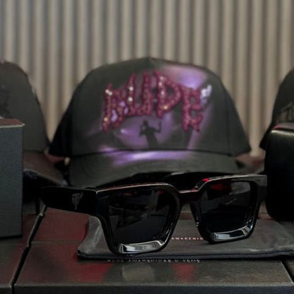 Tombochio x Rude Awakenings - Gorra Vice City + Lentes “Vice City”