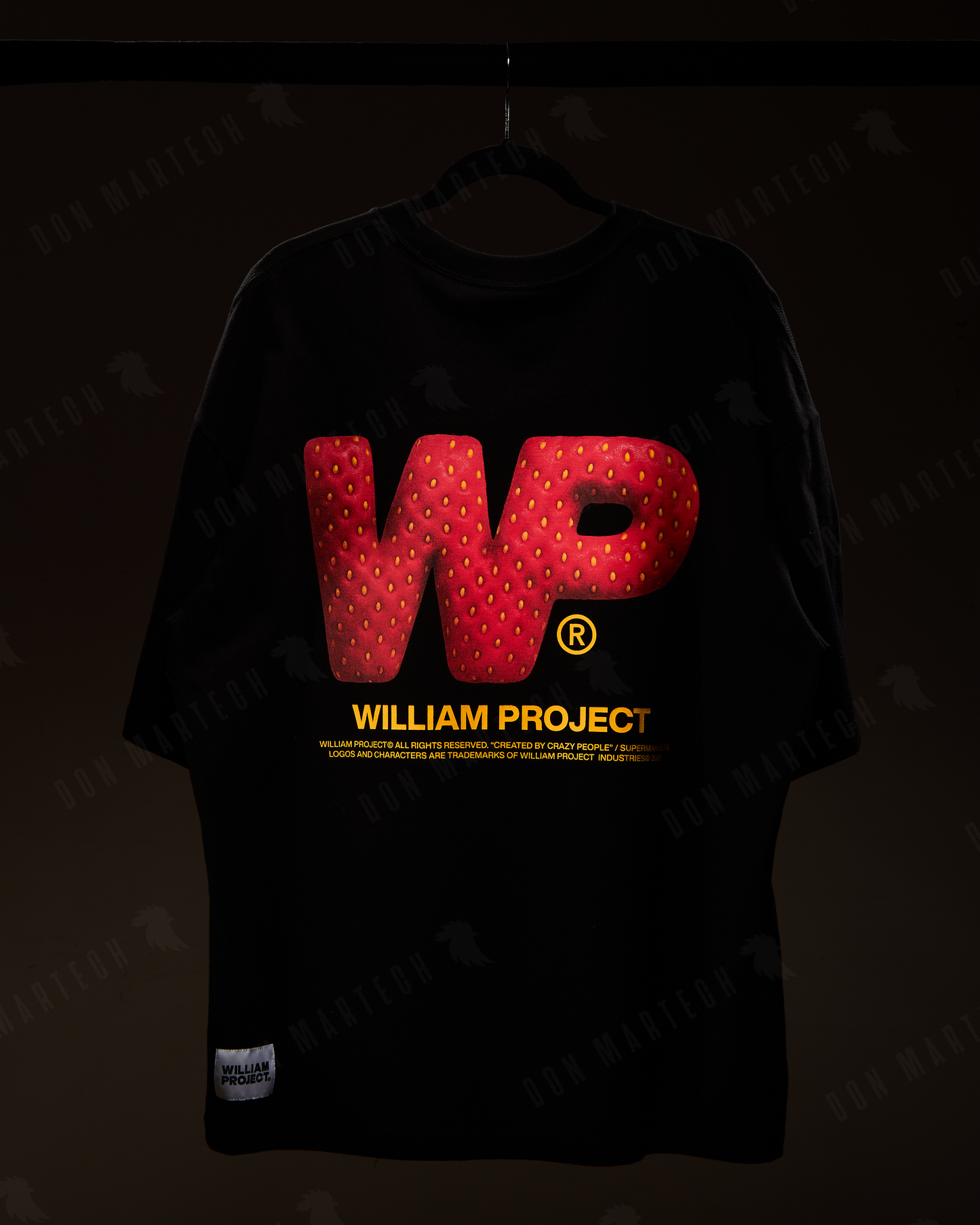 T-Shirt Oversize William Project Negra "WP Strawberry"