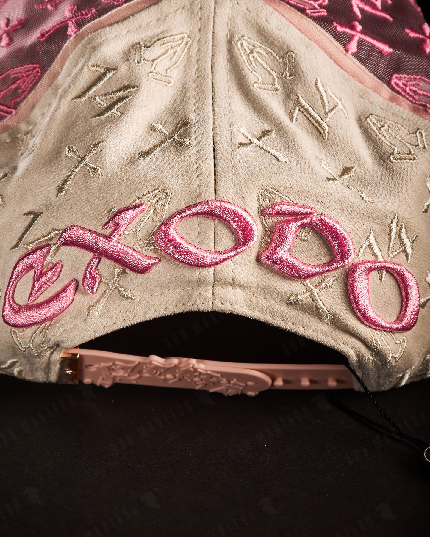 JC Caps - "14 - 14 Éxodo" (White/pink)