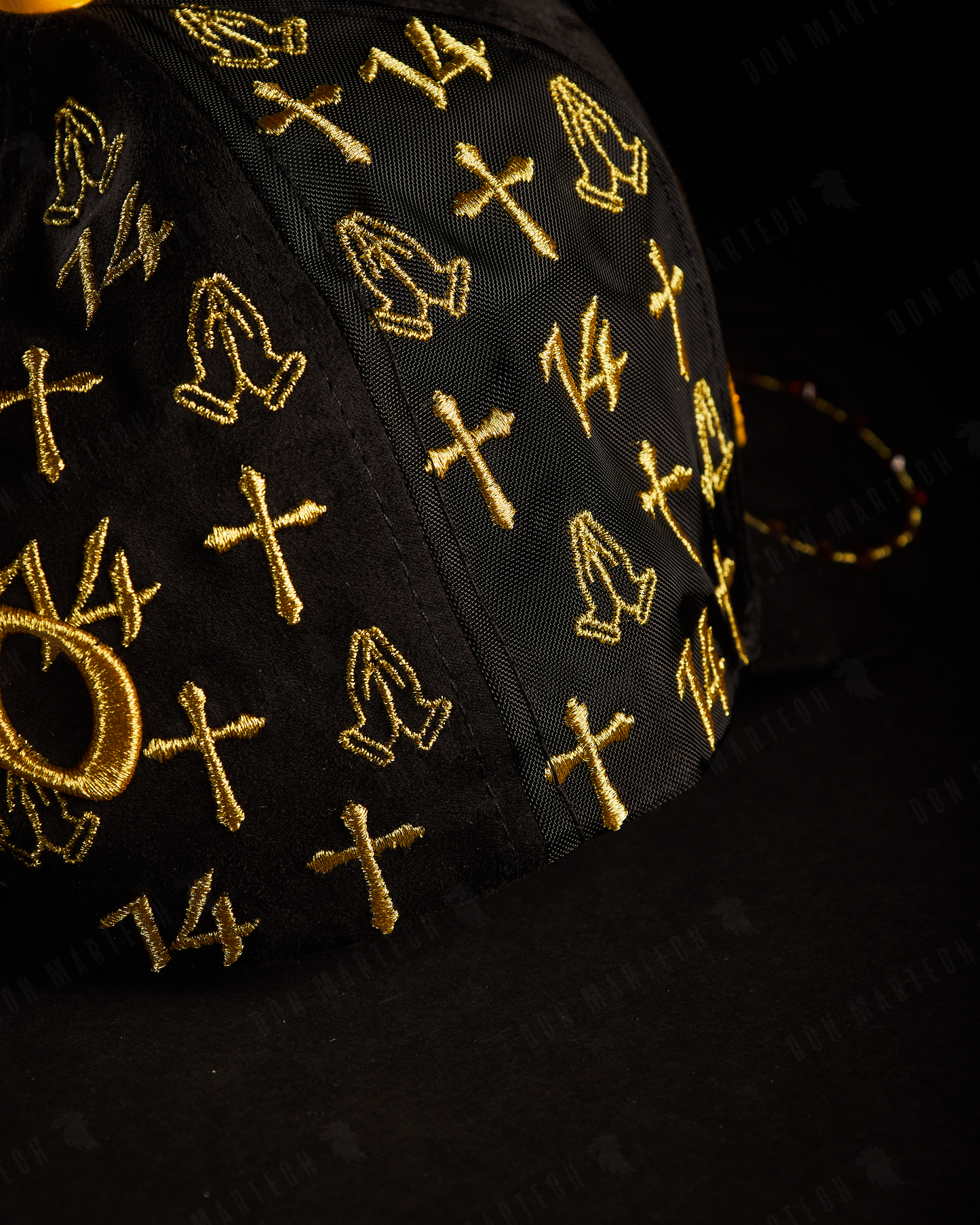 JC Caps - "14 - 14 Exodo" (Black/gold)