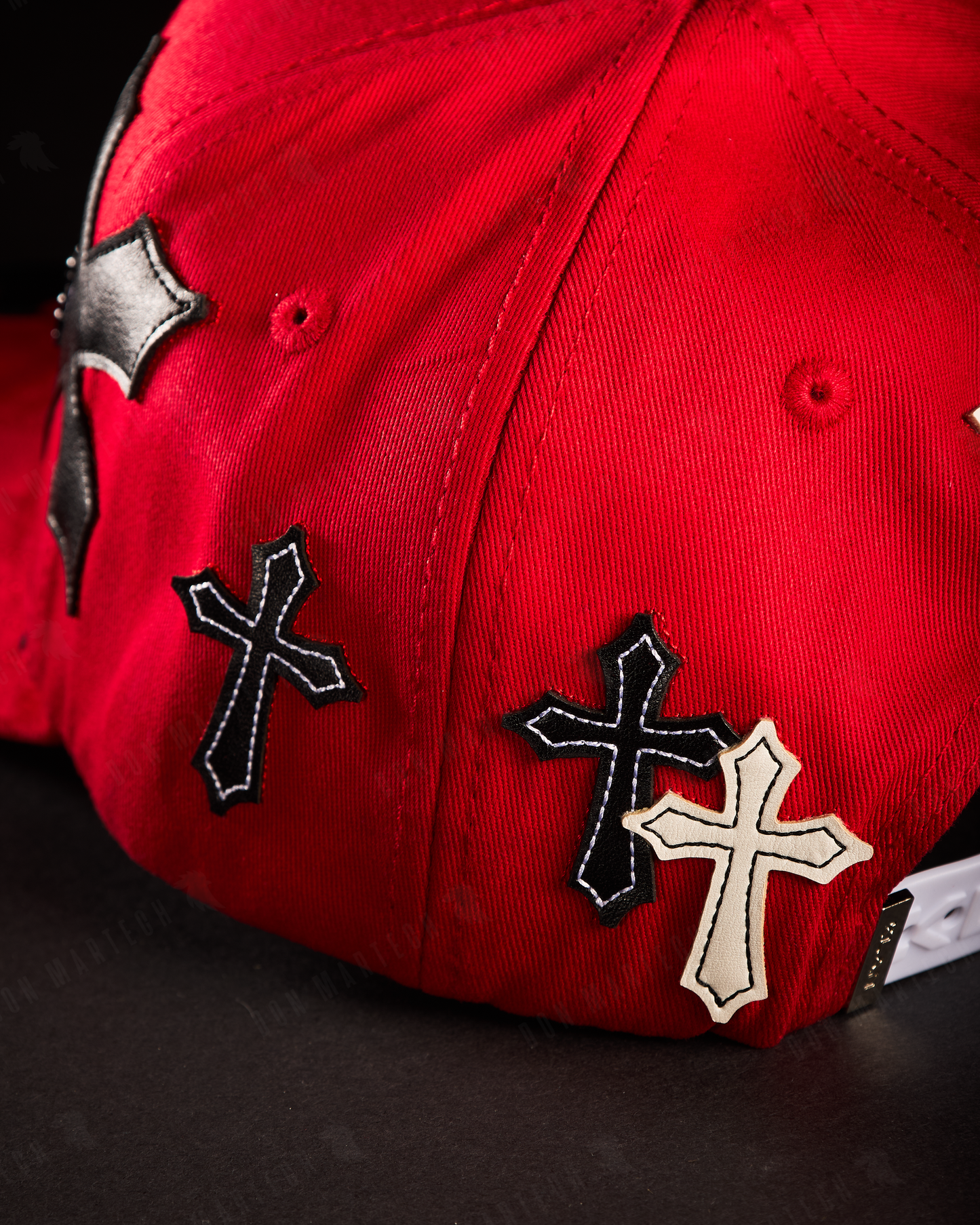 Bigg Boss - "Los Angeles Chrome" (rojo)