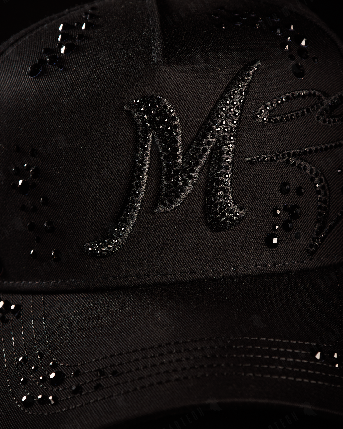 31 Hats x El Mago - "El mago Total Black"