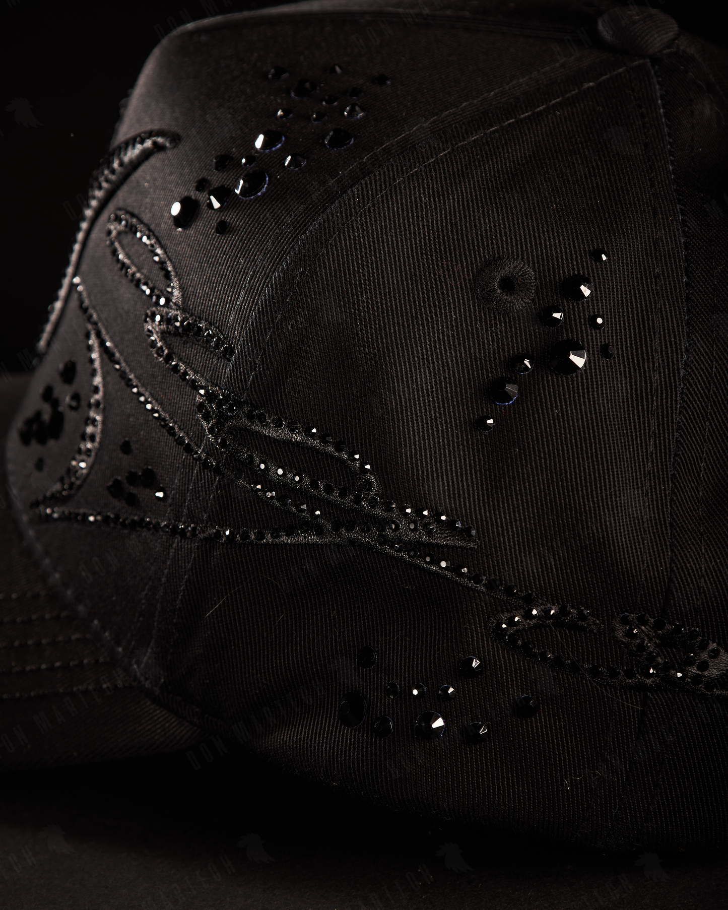 31 Hats x El Mago - "El mago Total Black"