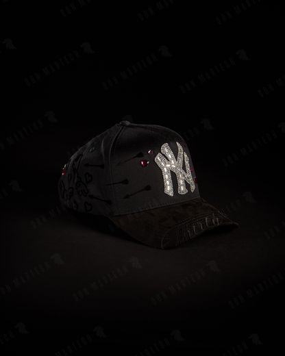 31 Hats - NY Lovestruck