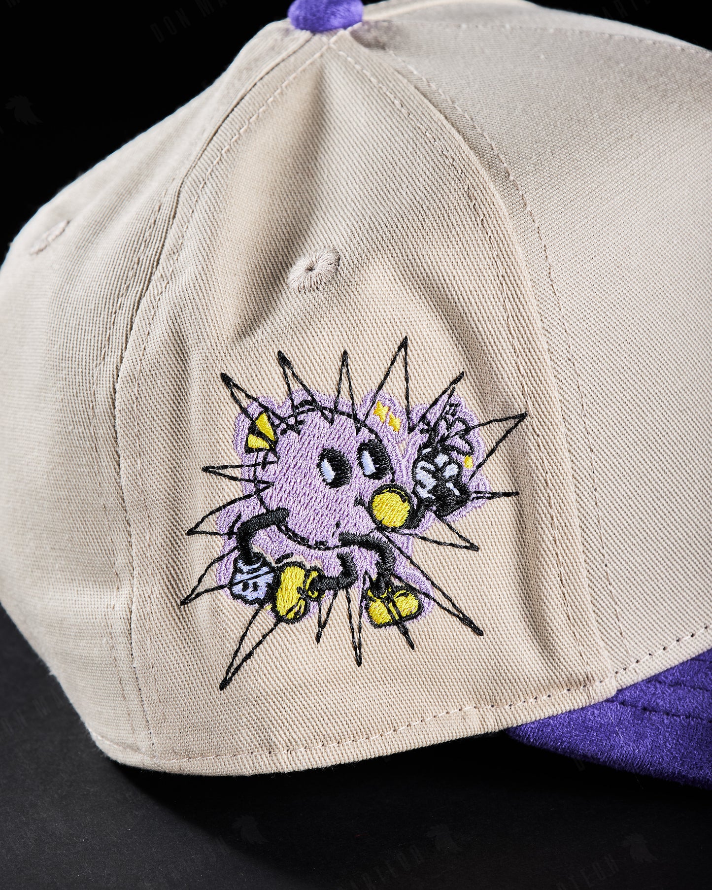 JC Hats - "BD Hungry" (beige/morado)