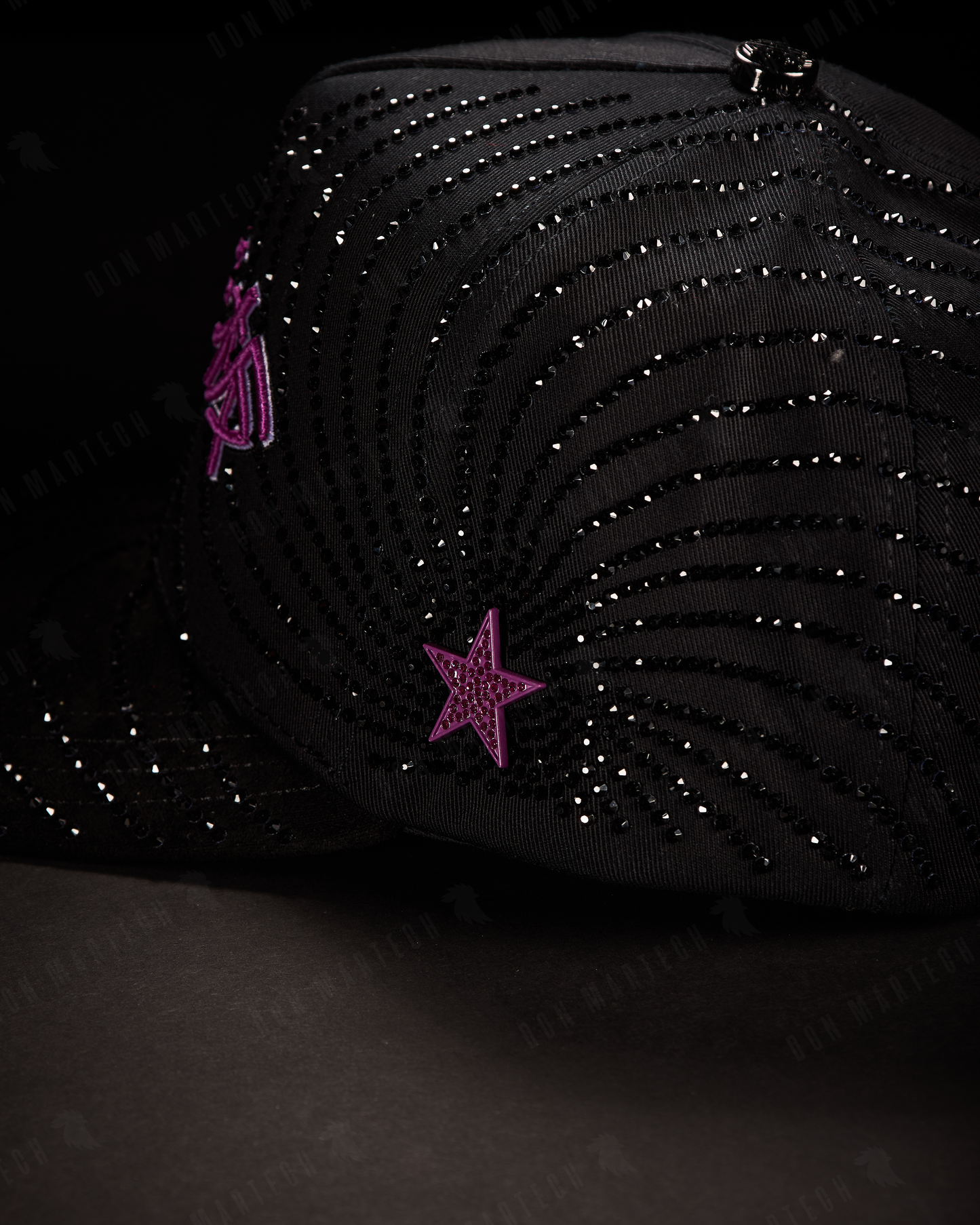 Bigg Boss - "Letras Japonesas" (Rosa)