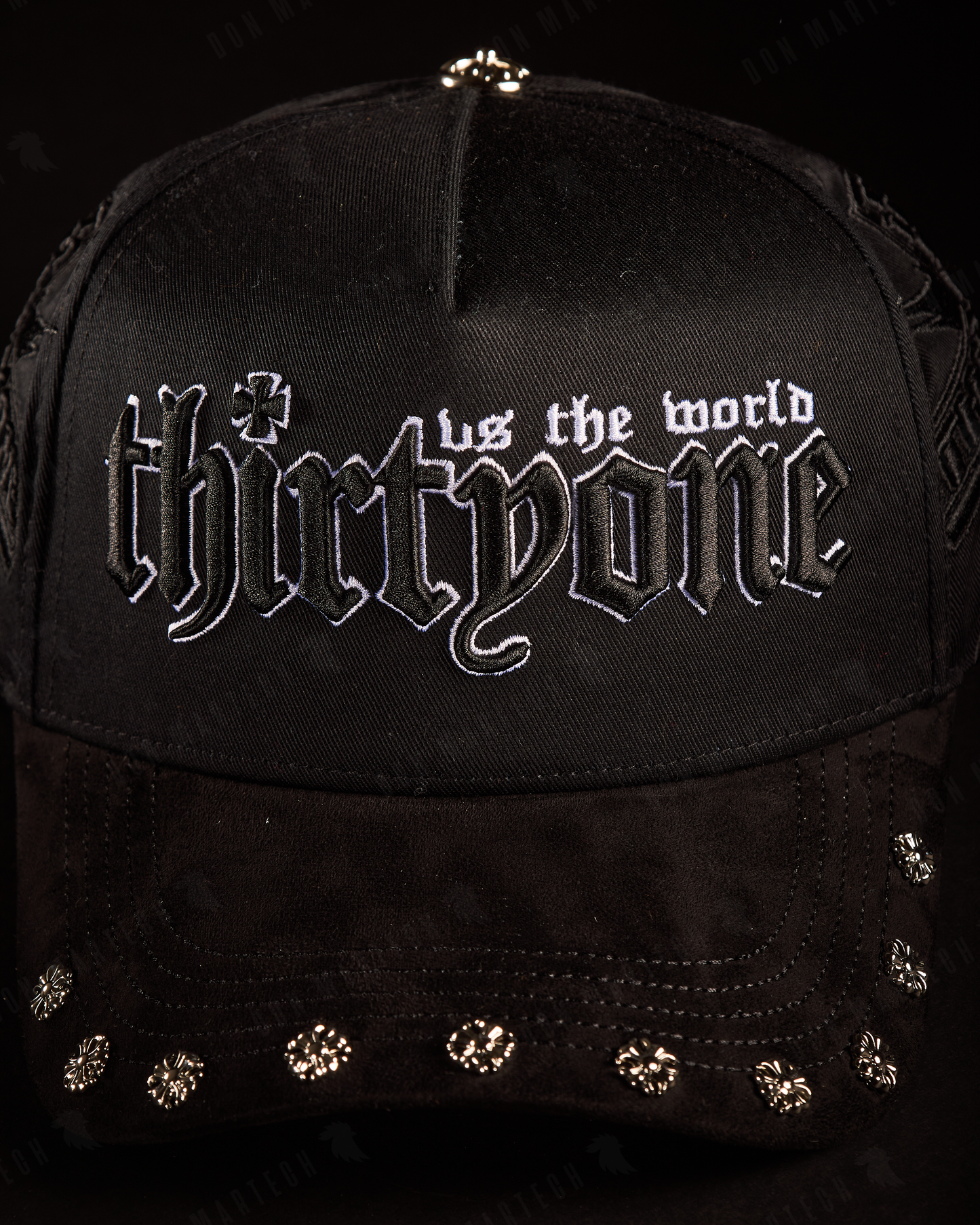 31 Hats - 31 vs The World