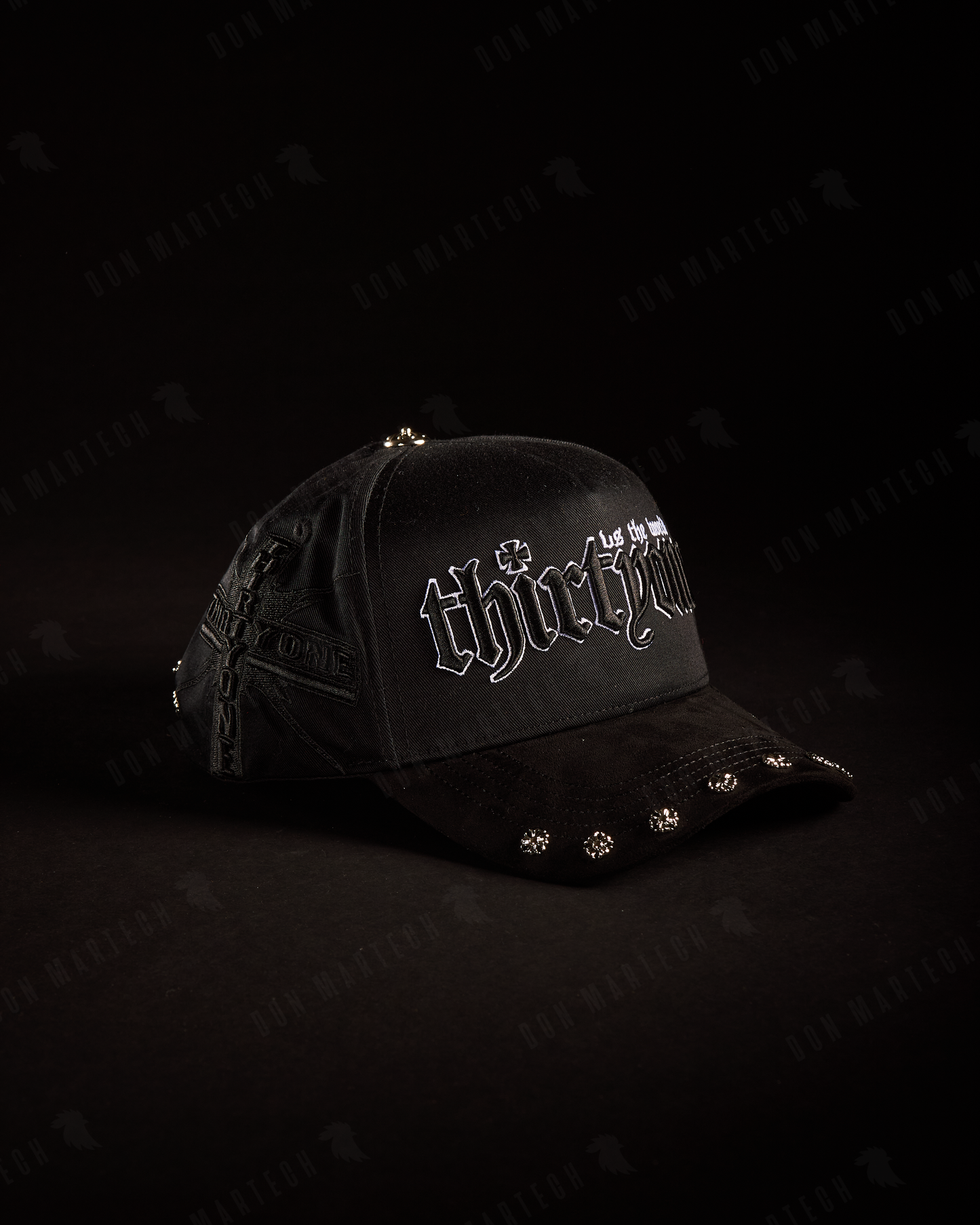 31 Hats - 31 vs The World