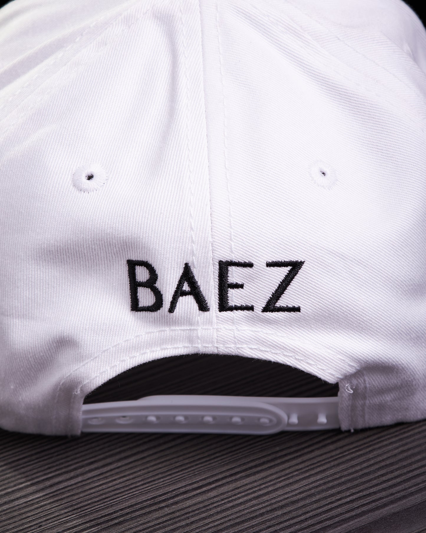 BAEZ - Full White