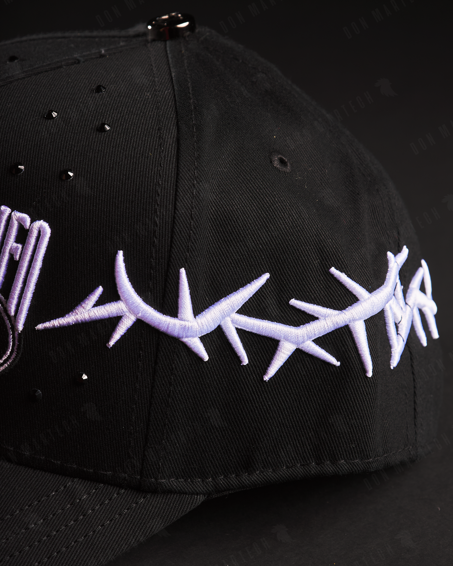 Báez x Víctor Mendivil “Listo Pal Meneo”