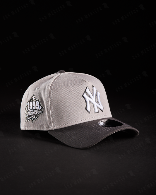 New Era - New York Yankees "World Series 1999" (triple gris)