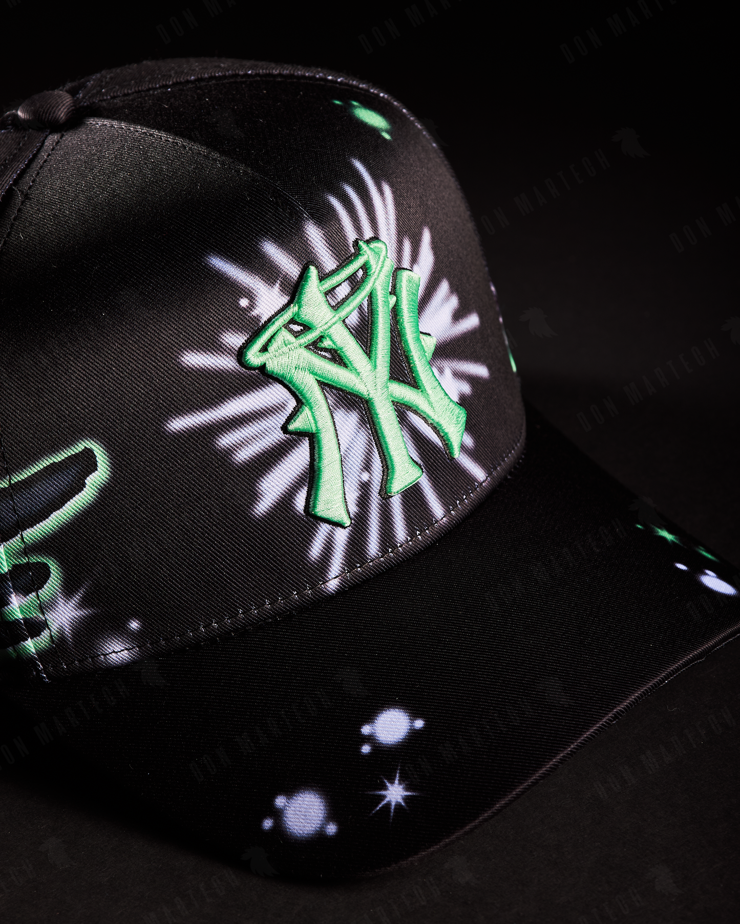 31 Hats “NY Graffiti”
