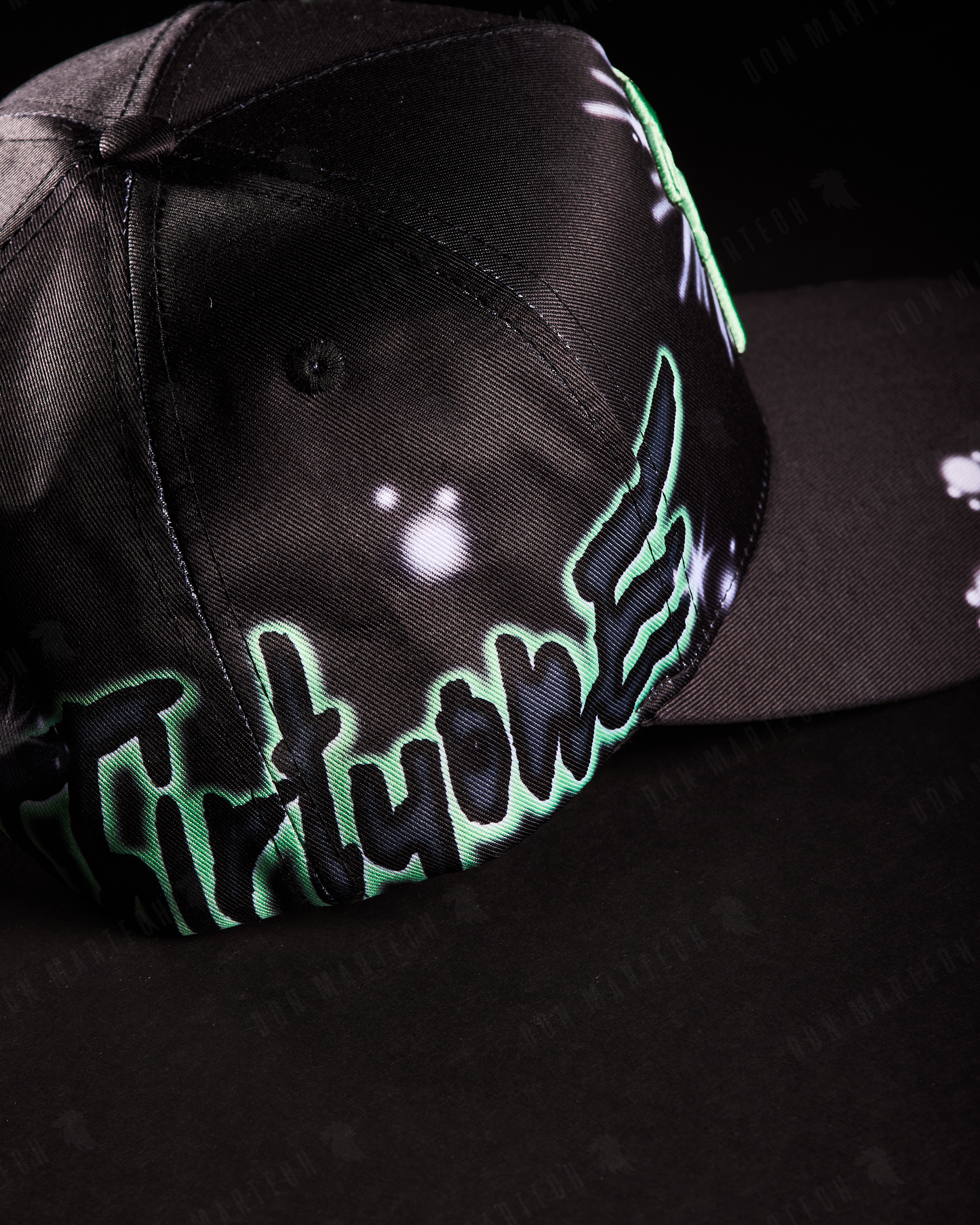 31 Hats “NY Graffiti”