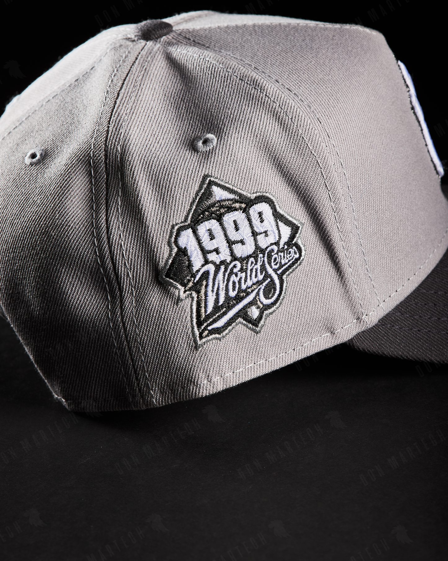 New Era - New York Yankees "World Series 1999" (triple gris)