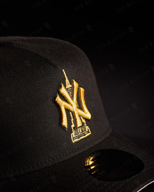 New Era - New York Yankees "World Series 1999" (negro/empire gold)