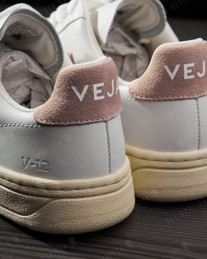 Veja - V-12 Babe