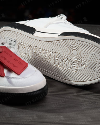 Off White - Vulcanized (B/W)