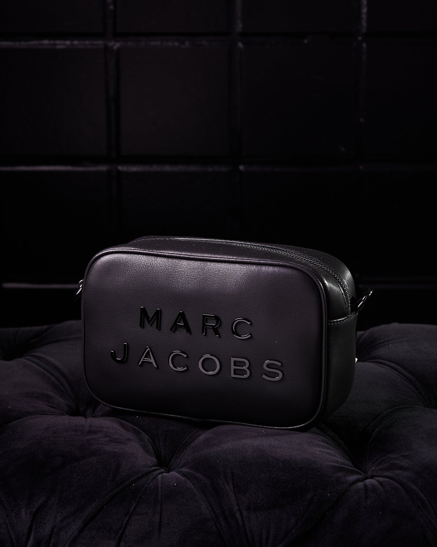 Marc Jacobs - Flash Leather Camera Crossbody Bag Black