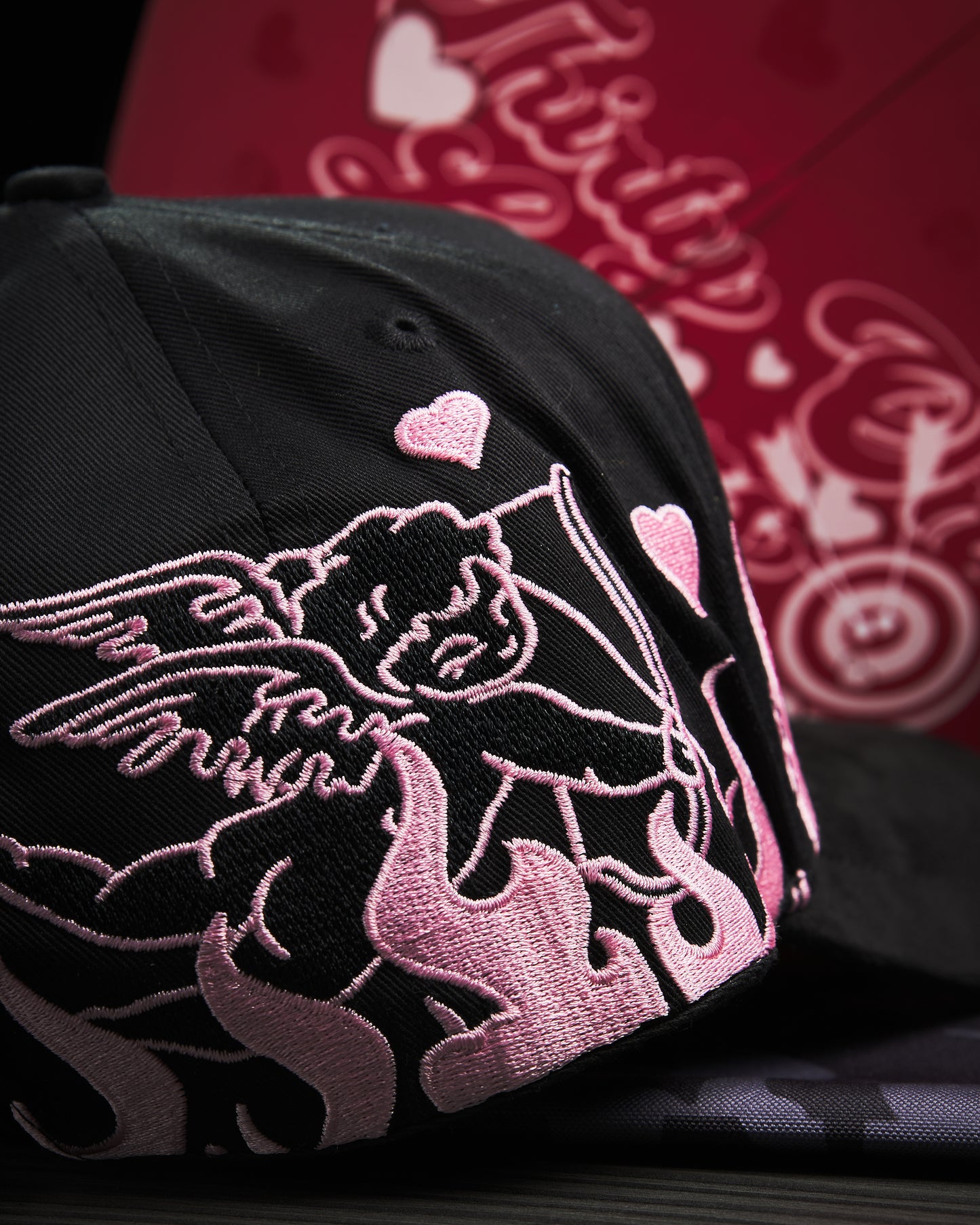 31 Hats - "NY Pearls Lovers”