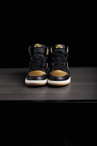 Jordan 1 High Metallic Gold