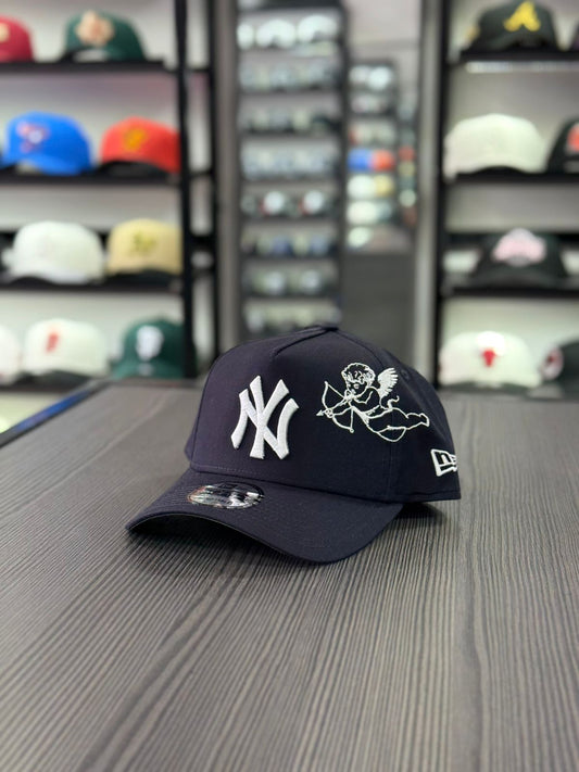 GORRA NEW ERA YANKEES  ANGELS BLUE AND WHITE