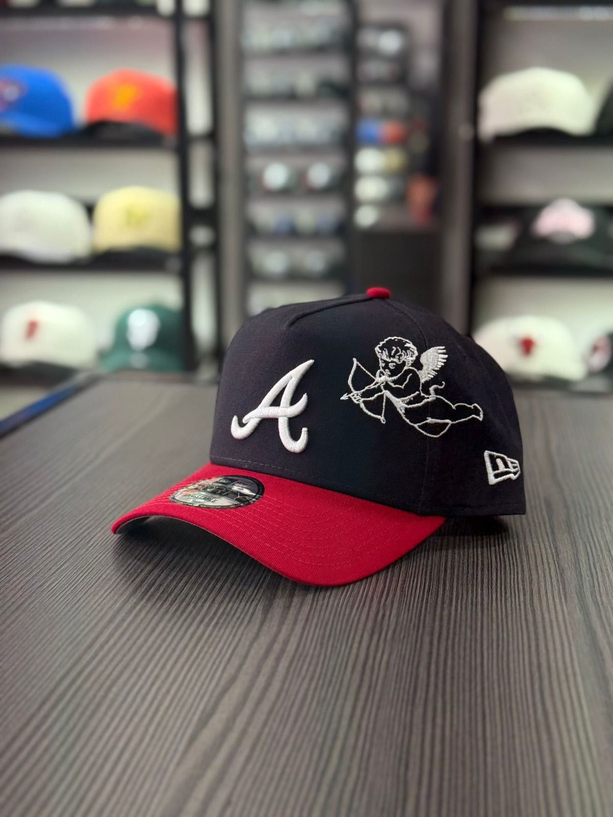 GORRA NEW ERA BRAVES ATLANTA BLACK AND WHITE