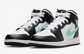 JORDAN 1 MID GREEN X WHITE